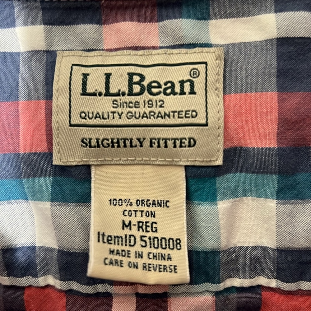 LL Bean slightly fitted 💯 % organic cotton medium regular plaid shirt - Picture 2 of 3